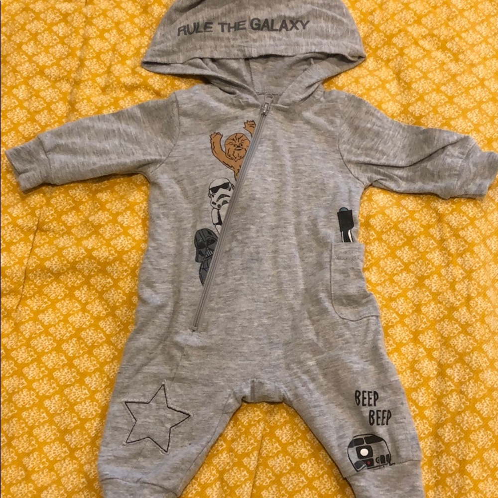 Star Wars baby outfit